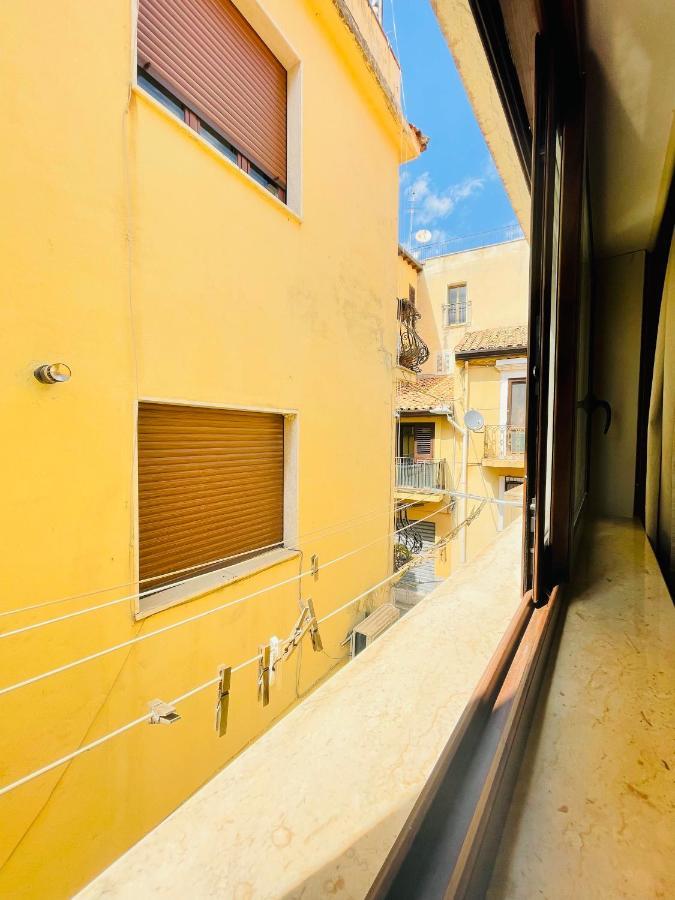 Casa Dionysius Appartement Taormina Buitenkant foto